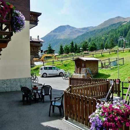 Baita Epi Cusini By Livigno Accomodation Bagian luar foto